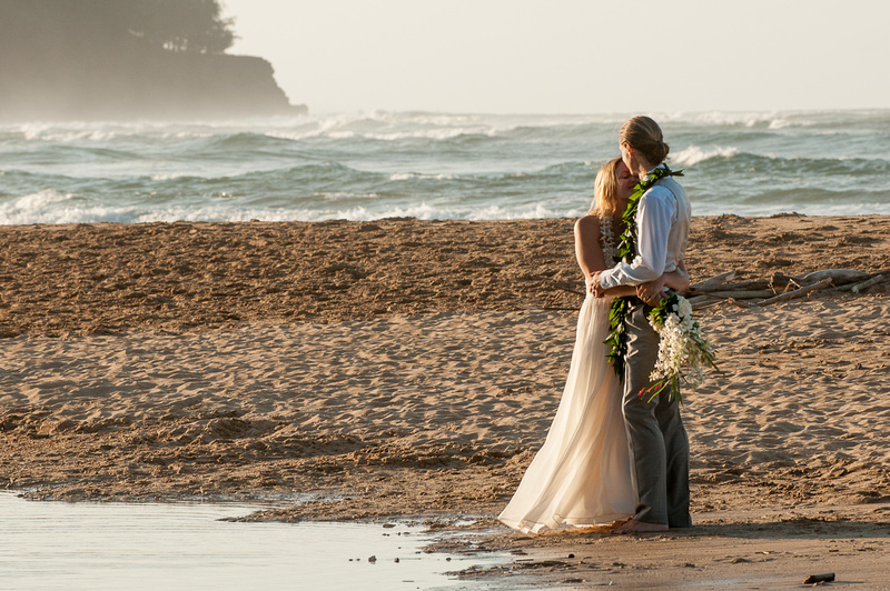 The 3 best Kauai beaches for weddings