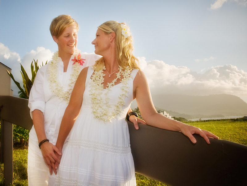 Hawaii Lesbian Beach Love