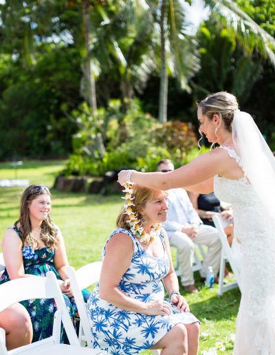 Nicole & Tim Wedding Hawaiian Lei Presentation