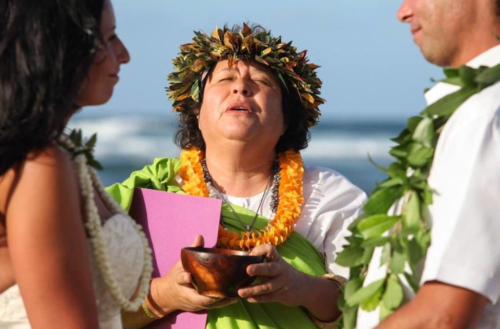 Unique Hawaiian Wedding Ceremony