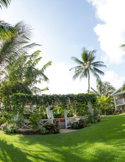 Kailua Private Estate Wedding Package