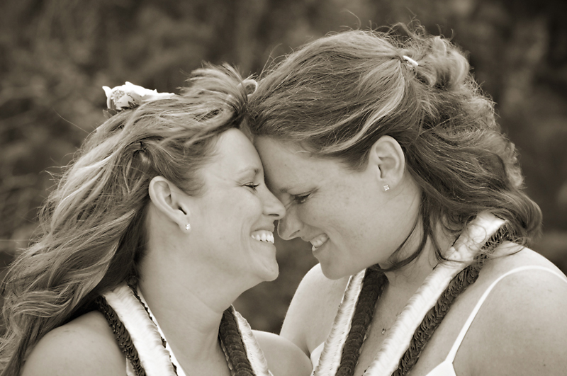 LGBTQ+ weddings on Oahu and Kauai since 2004